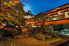 東府屋